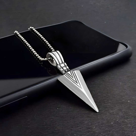 Saizen Arrow Silver Locket Pendant – Stylish Alloy Necklace for Men